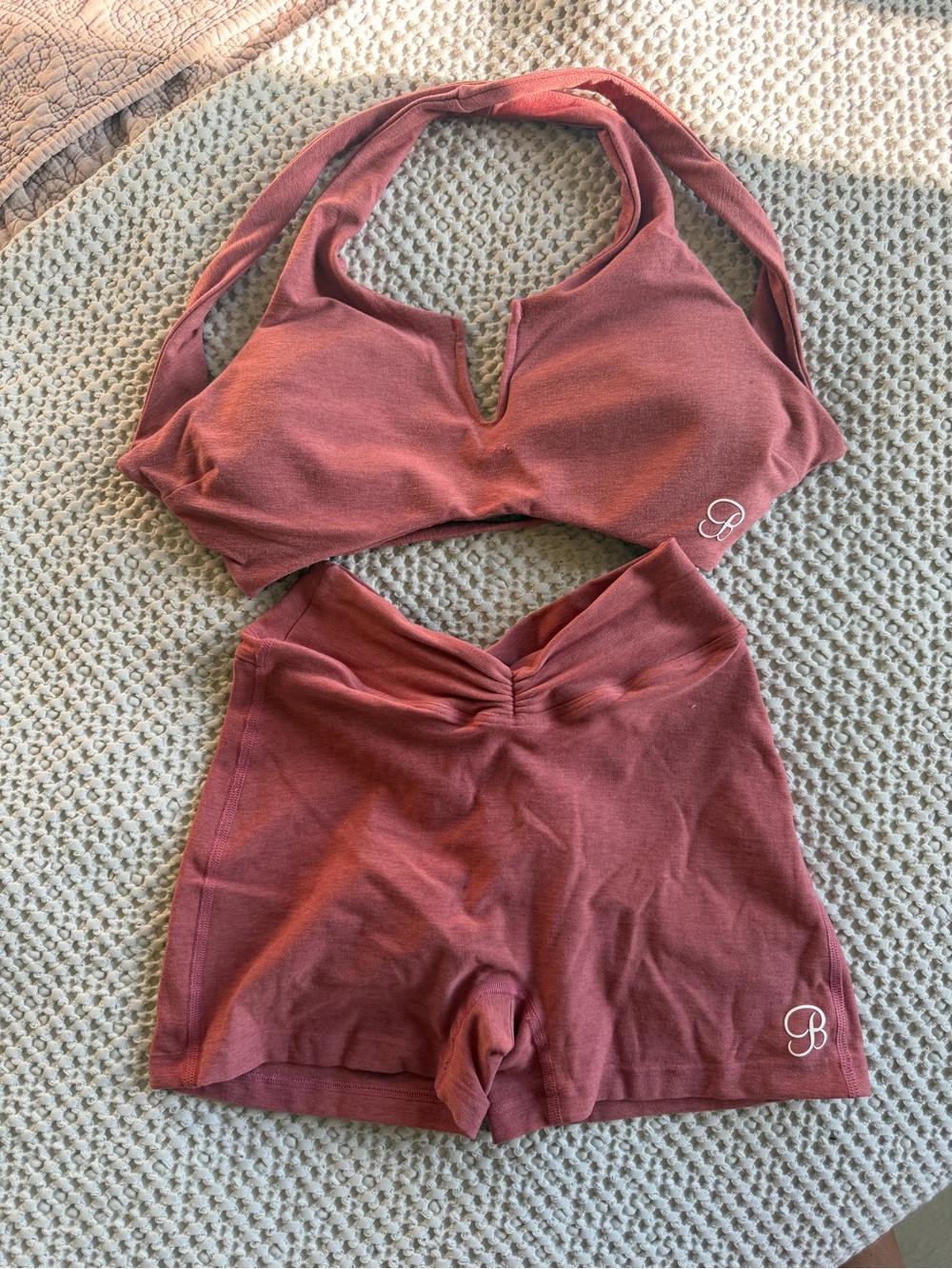 Bombshell Sportswear Rose Seamless V-Neck Crop Bra Only - Picture 2 of 4